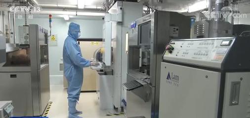 用自強(qiáng)精神打造強(qiáng)國(guó)之“芯”——清華大學(xué)集成電路學(xué)院成立與軟件開(kāi)發(fā)的協(xié)同發(fā)展